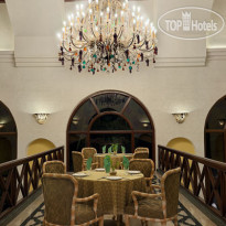 The Golden Palms Hotel & Spa 