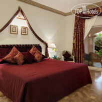 The Golden Palms Hotel & Spa 