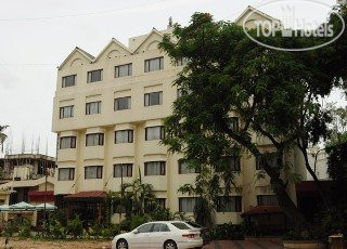 Hotel photo High Gates Hotel 3*