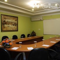 The Grand Meridien Hotel 