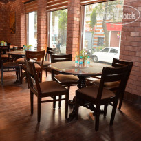 The Lalit Great Eastern Kolkata Ресторан
