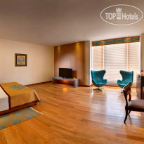 The Lalit Great Eastern Kolkata Номер