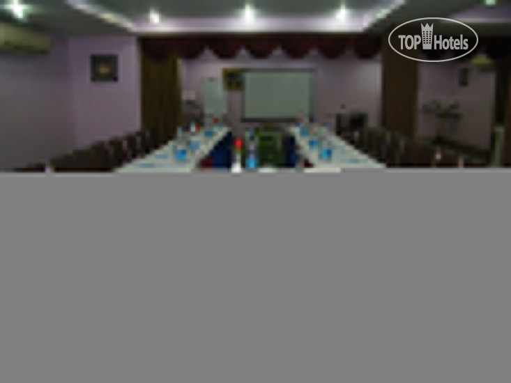 New photos from tourists Crestwood Hotel 3*