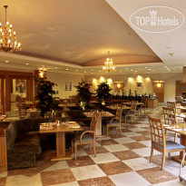 Katriya Hotel & Towers 