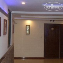 Om Palace Hotel 