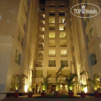Park Plaza Ahmedabad, Ellis Bridge