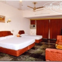 Chandra Inn