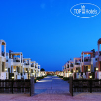 DesertScape Resort