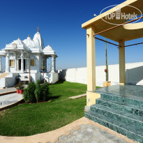 DesertScape Resort