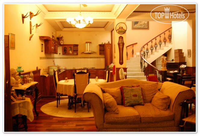 Hotel photo Newtons Manor 2*