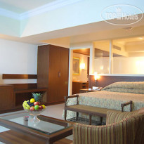 Breeze Hotel