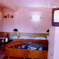 Mohit Hotel 