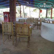 Om Lake Resort 