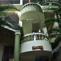 Classic De Evergreen Resort 