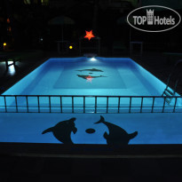 Classic De Evergreen Resort 