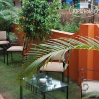 Shiva Beach House Sitting open area