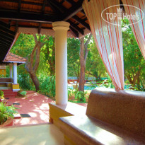 Granpa's Inn Hotel Bougainvillea