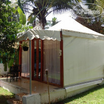 Coco's Resort & Club