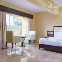 Karishma Grand Hotel 