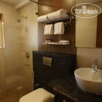 Evoke Lifestyle Candolim