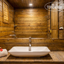 Stone Wood Resort & Spa 