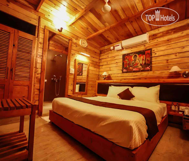 New photos from tourists Grand Vatika Resort 