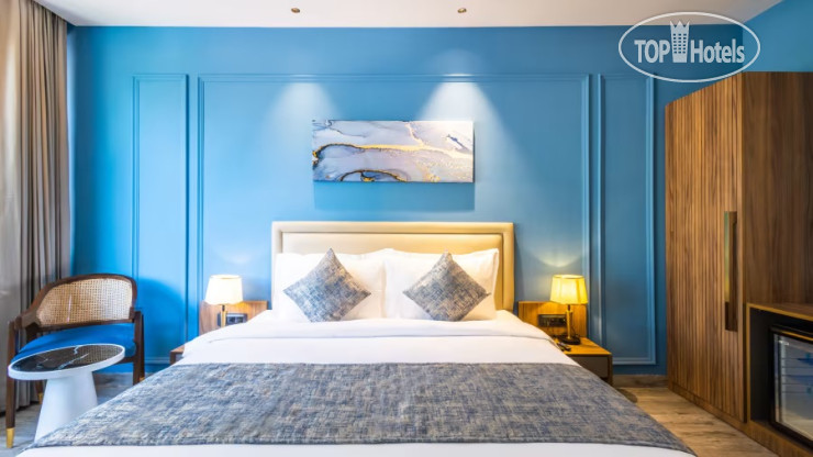 Hotel photo Renest Calangute Goa 4*