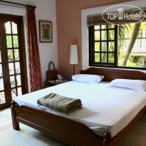 Alidia Beach Cottages