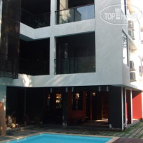 16 Degrees North Boutique 