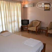 Rising Waves Guest House 