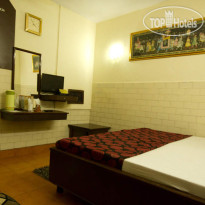 Woodland DX Hotel 