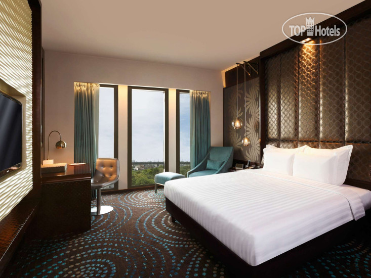 Hotel photo Pullman New Delhi Aerocity 5*