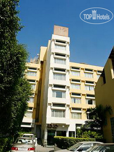 Hotelier's photos Lemon Tree Hotel Udyog Vihar 3*