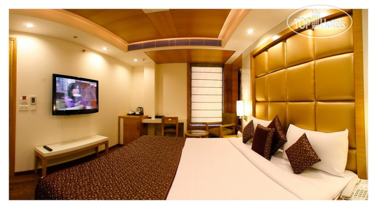 Hotel photo Alomndz 4*