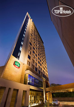 Hotelier's photos Courtyard by Marriott Gurugram Downtown 5*