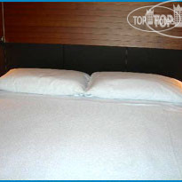 Anmol Deluxe Hotel 