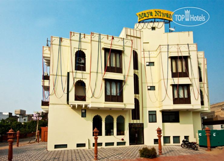 Hotel photo Maya Niwas 2*