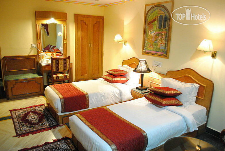 New photos from tourists Fort Chandragupt 3*