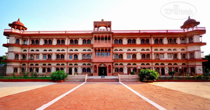 Hotel photo Umaid Lake Palace Hotel 3*