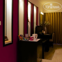 The Wall Street Hotel 