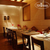 The Regale by Tunga