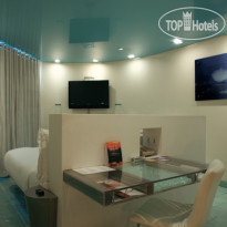 Waterstones Hotel