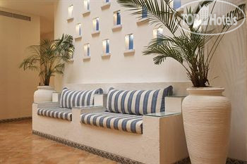 Hotelier's photos The Gordon House Suites 5*