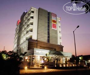 Hotel photo Yogi Midtown 4*
