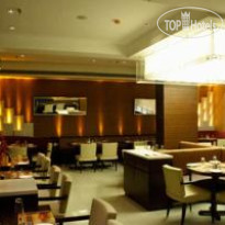 Yogi Midtown Ресторан