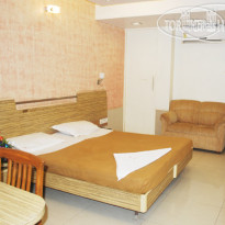 Check Inn Hotel