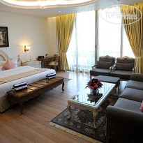 Bella Vista Chandigarh Hotel 