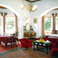 WelcomHeritage Regency Villas 