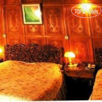 De - Laila House Boat