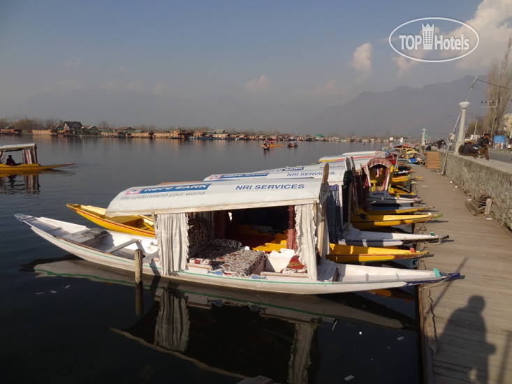 New photos from tourists R.I.E. Heritage Group Of Houseboats 3*